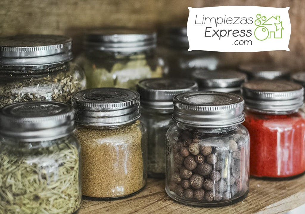 8 consejos para empaquetar cocina vaciados de casas express
