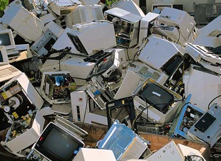 La basura electrónica La nueva amenaza para el medio ambiente La basura electrónica La nueva amenaza para el medio ambiente