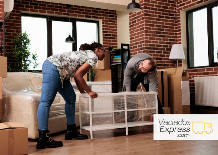 Beneficios de contratar un servicio profesional de vaciado Beneficios de contratar un servicio profesional de vaciado