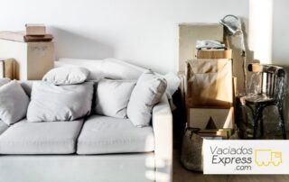 Reciclaje de muebles tras vaciado